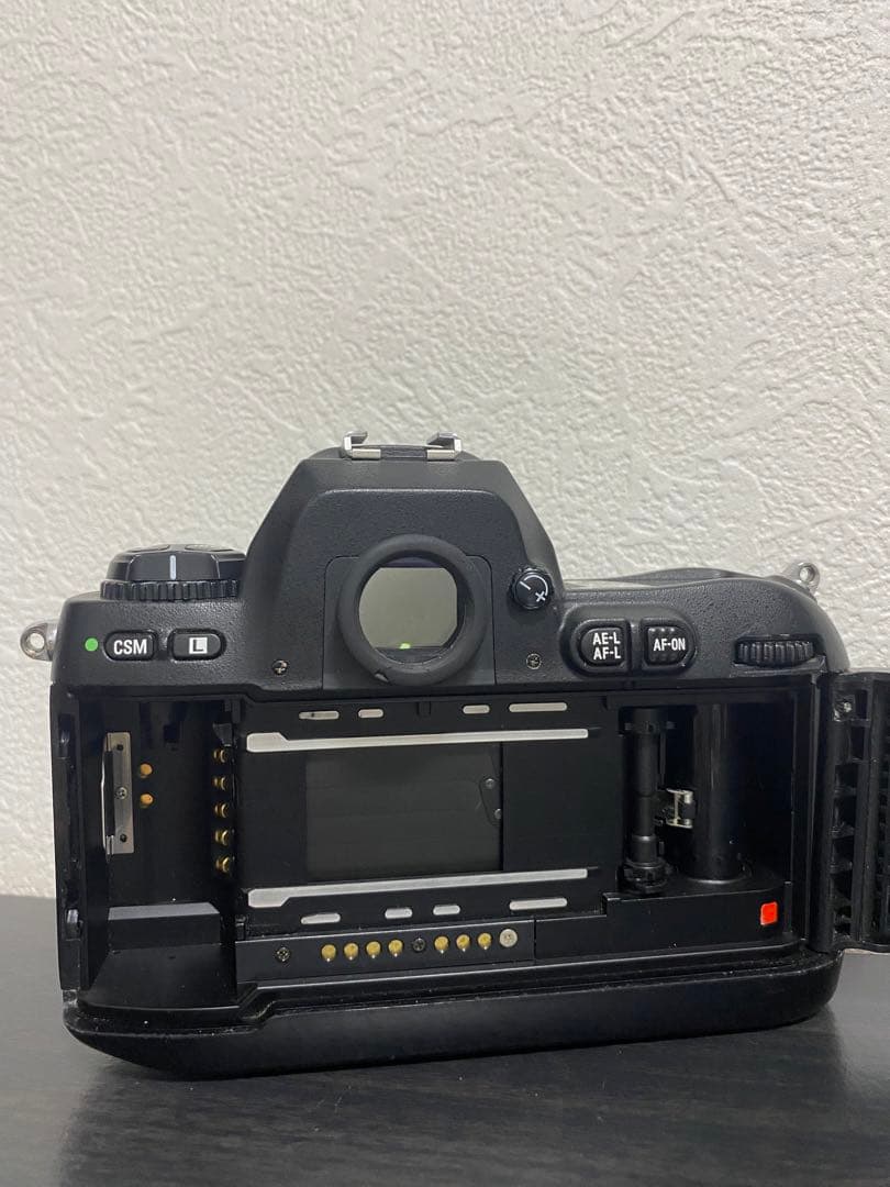 ニコン　Nikon F100 ボディ