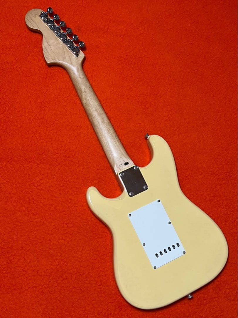 フェンダー ジャパン MST72-35 ストラトキャスター