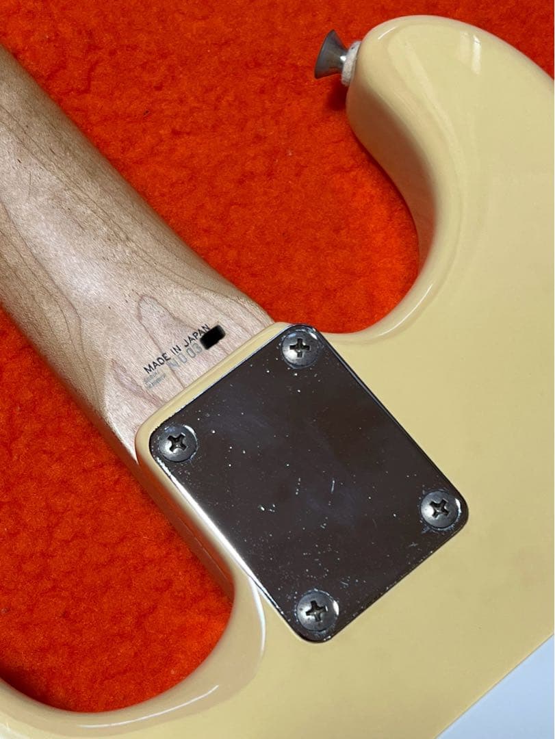 フェンダー ジャパン MST72-35 ストラトキャスター