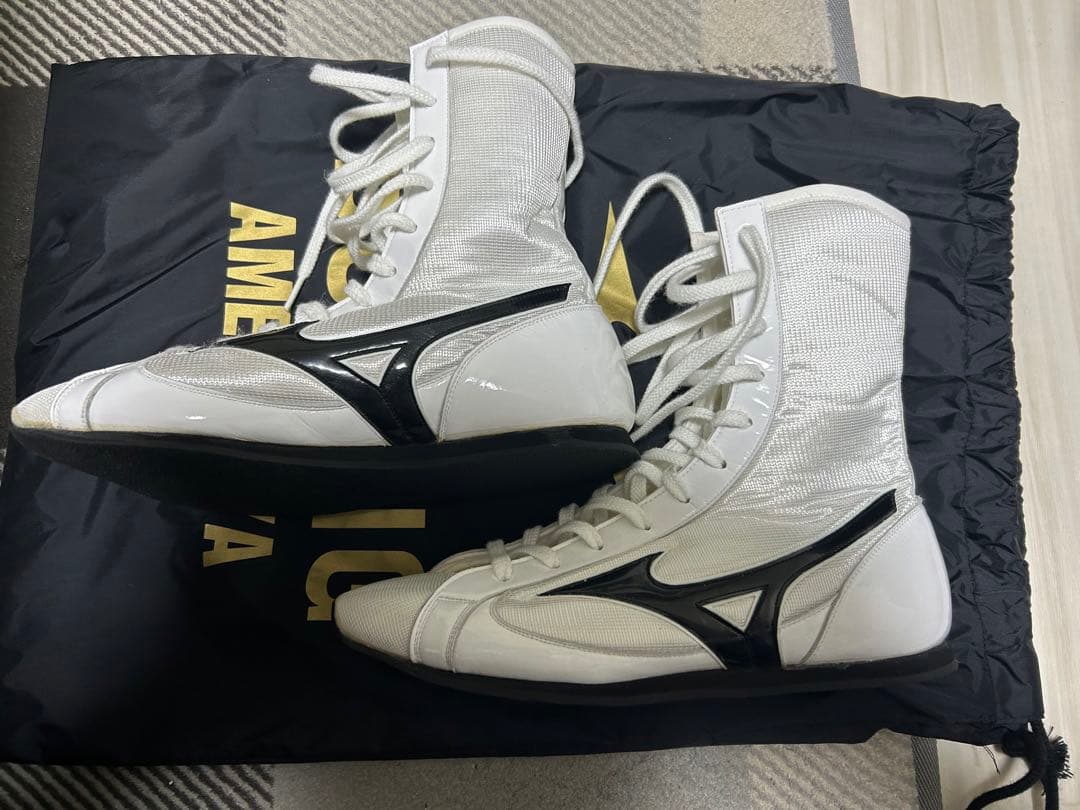 ボクシング シューズ ミズノ 白黒 25.0cm