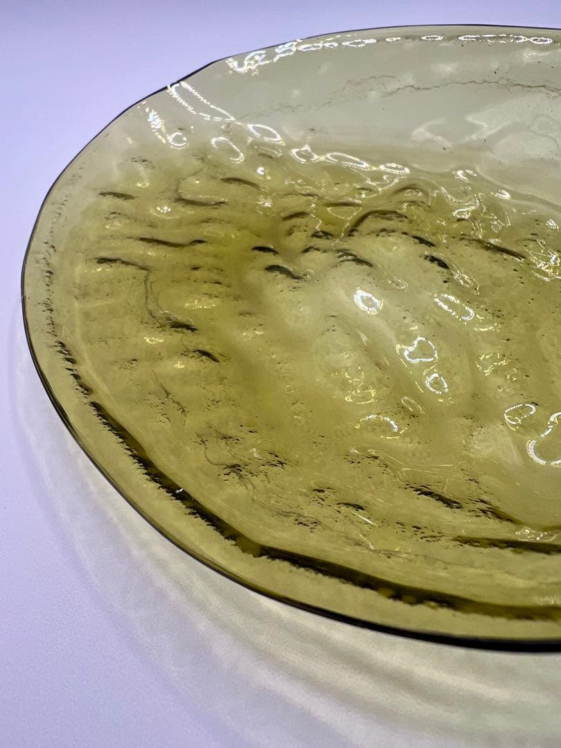 江戸ガラス　型吹きガラス　あわび型皿　黄色　ギヤマン　ビードロ　和ガラス