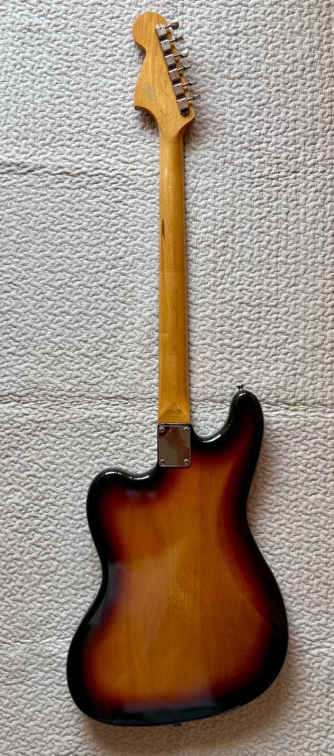 Fender Bass VI サンバースト