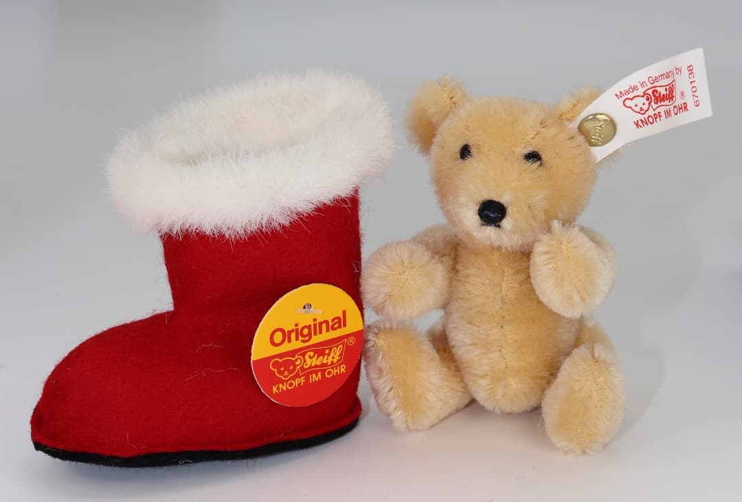 Steiff クリスマスブーツの中の小さなテディベア10cm 2000年度製品