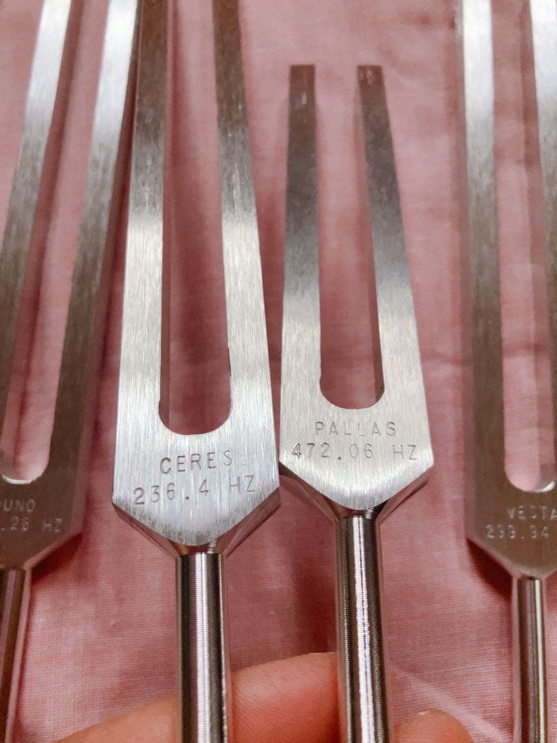 バイオソニックス社　小惑星チューナー５本セット　惑星音叉