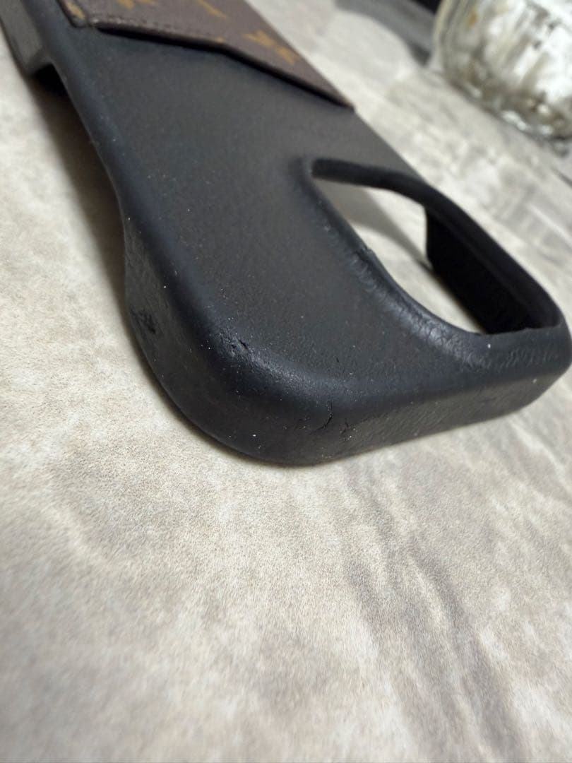 Louis Vuitton バンパー iPhoneケース 16Pro