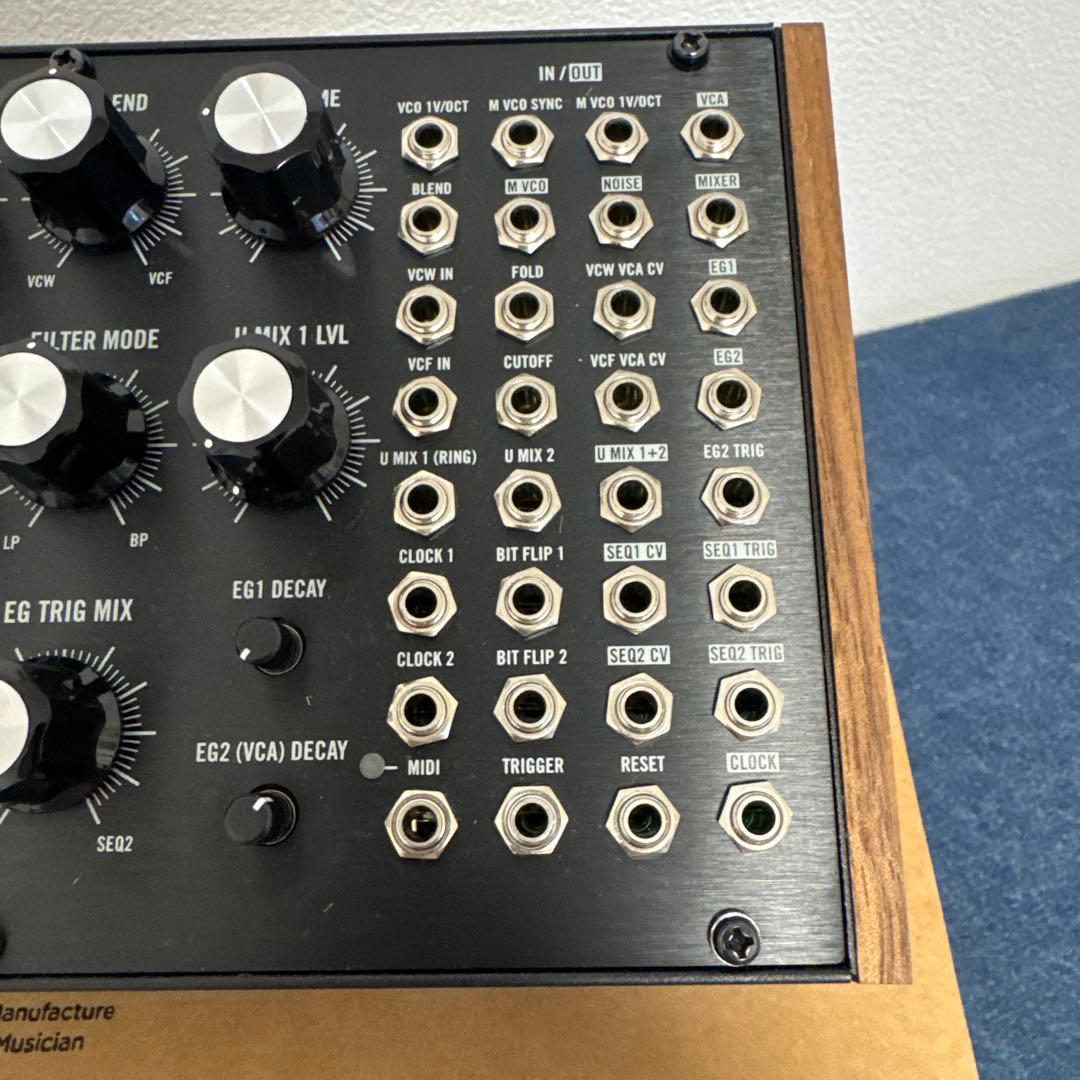 moog LABYRINTH アナログシンセサイザー