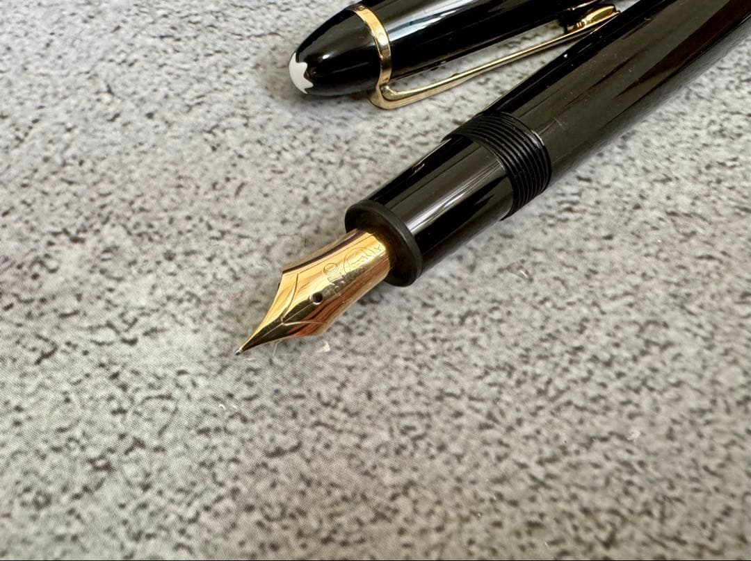 MONTBLANC モンブランマイスターシュテュック #146 14K全金/EF