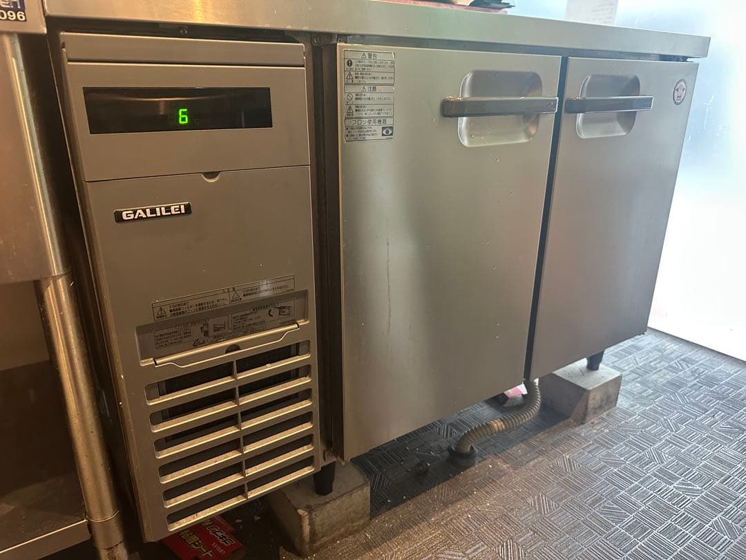 フクシマガリレイ ヨコ型業務用冷蔵庫 中古