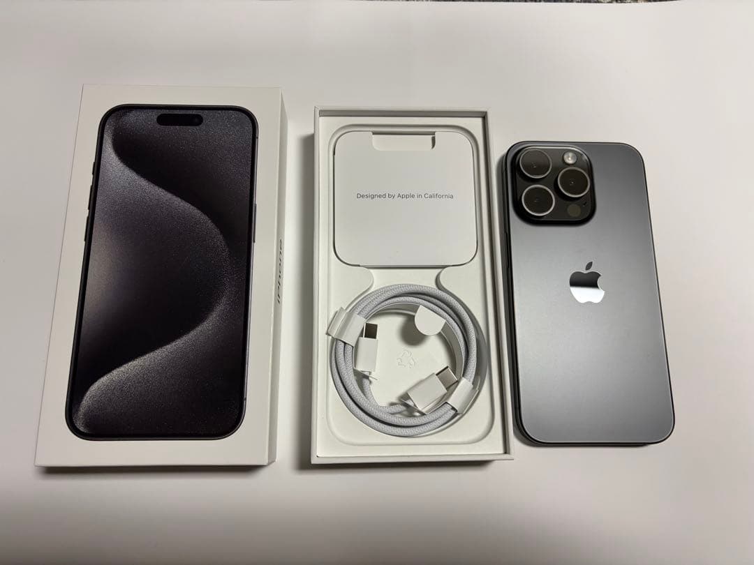 Apple iPhone 15 Pro ブラックチタニウム 128GB 本体