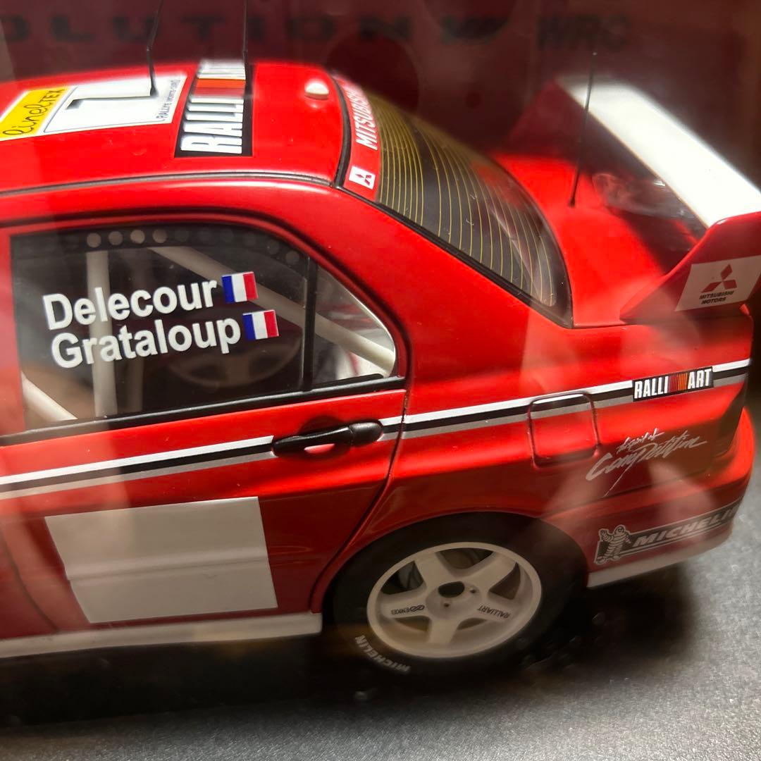 オートアート 三菱ランサーエボリューションWRC 1/18ミニカー