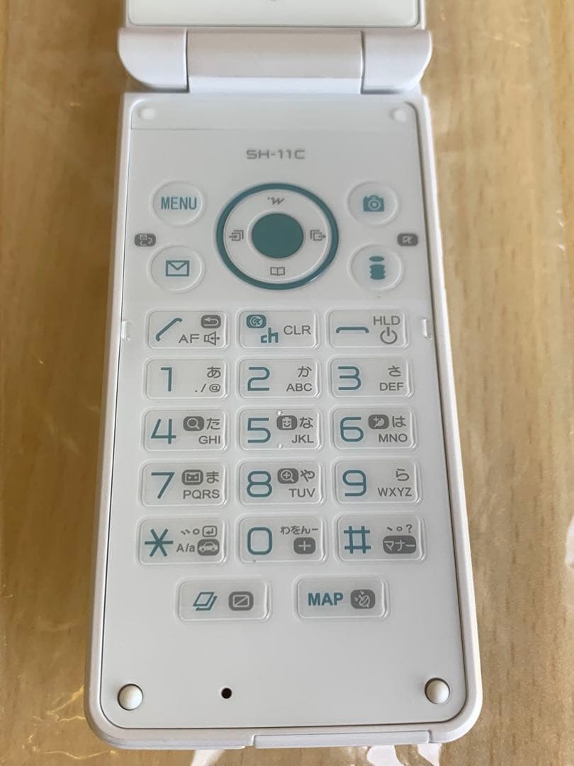 未使用保管品 ガラケー docomo FOMA 白ロム まとめ 15台 携帯電話