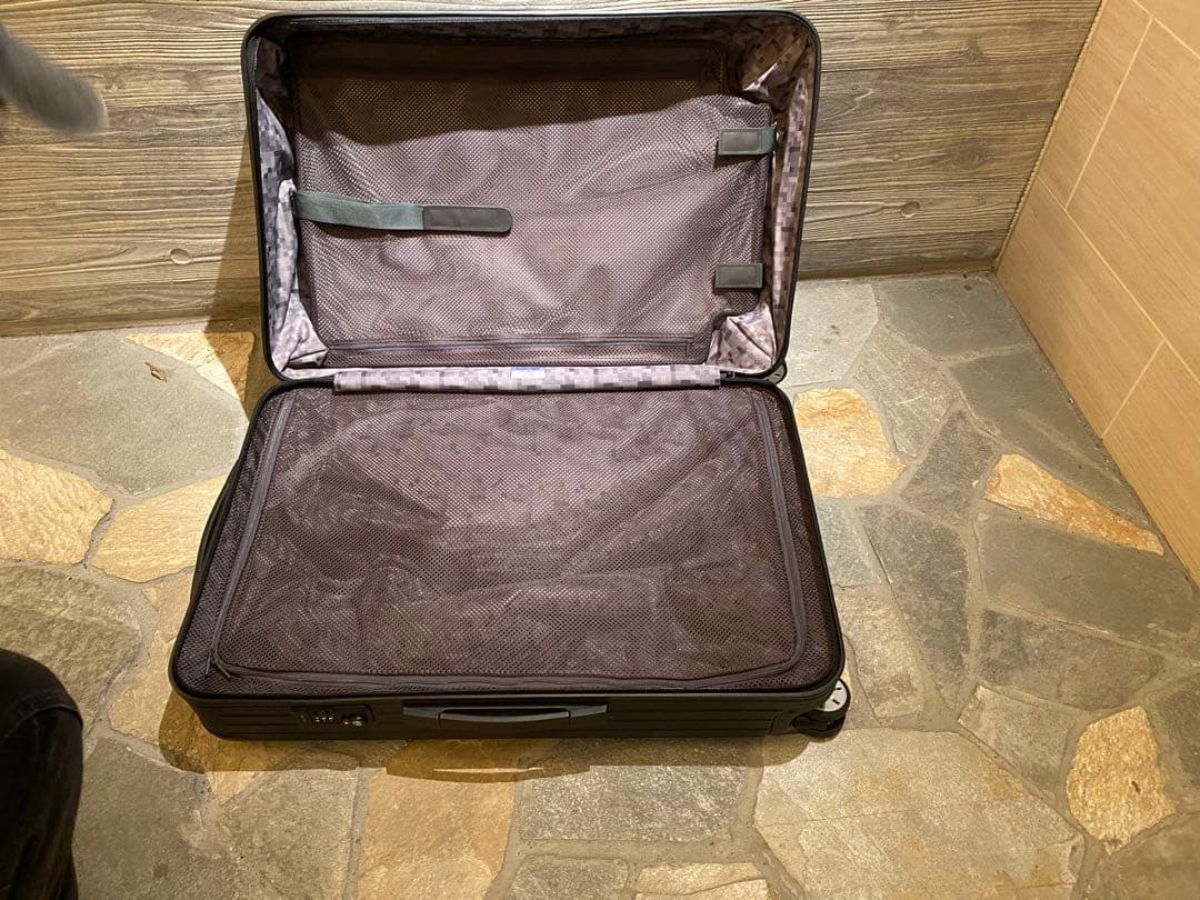 廃盤・希少モデル 旧ロゴRIMOWA SALSAマットブラック 4輪