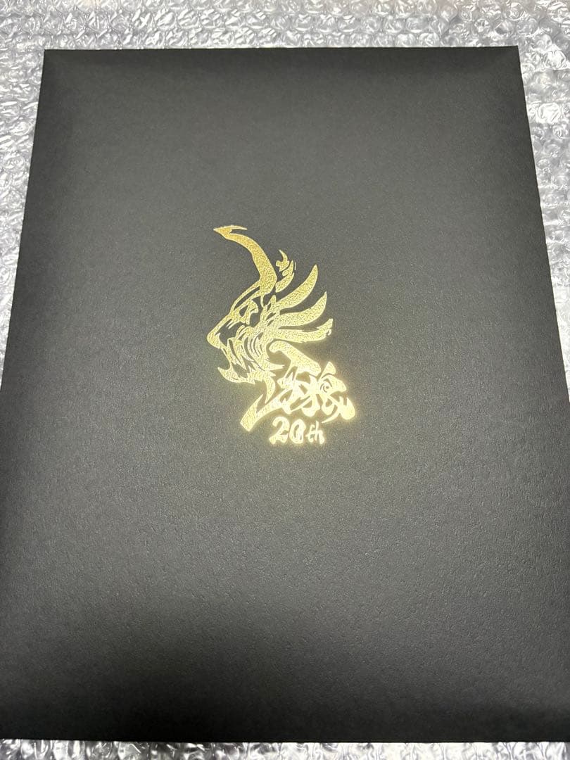 牙狼 20周年記念：ラフネートル（見開き記念アルバム）　道外流牙役 栗山航