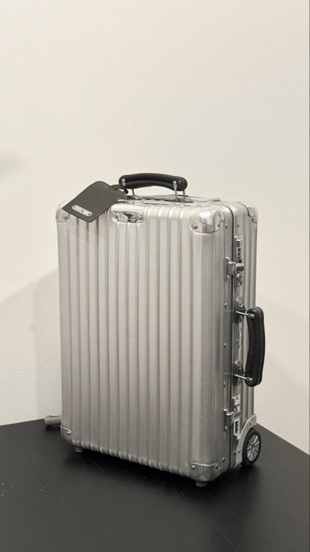 リモワ　クラシックフライト　2輪　スーツケース