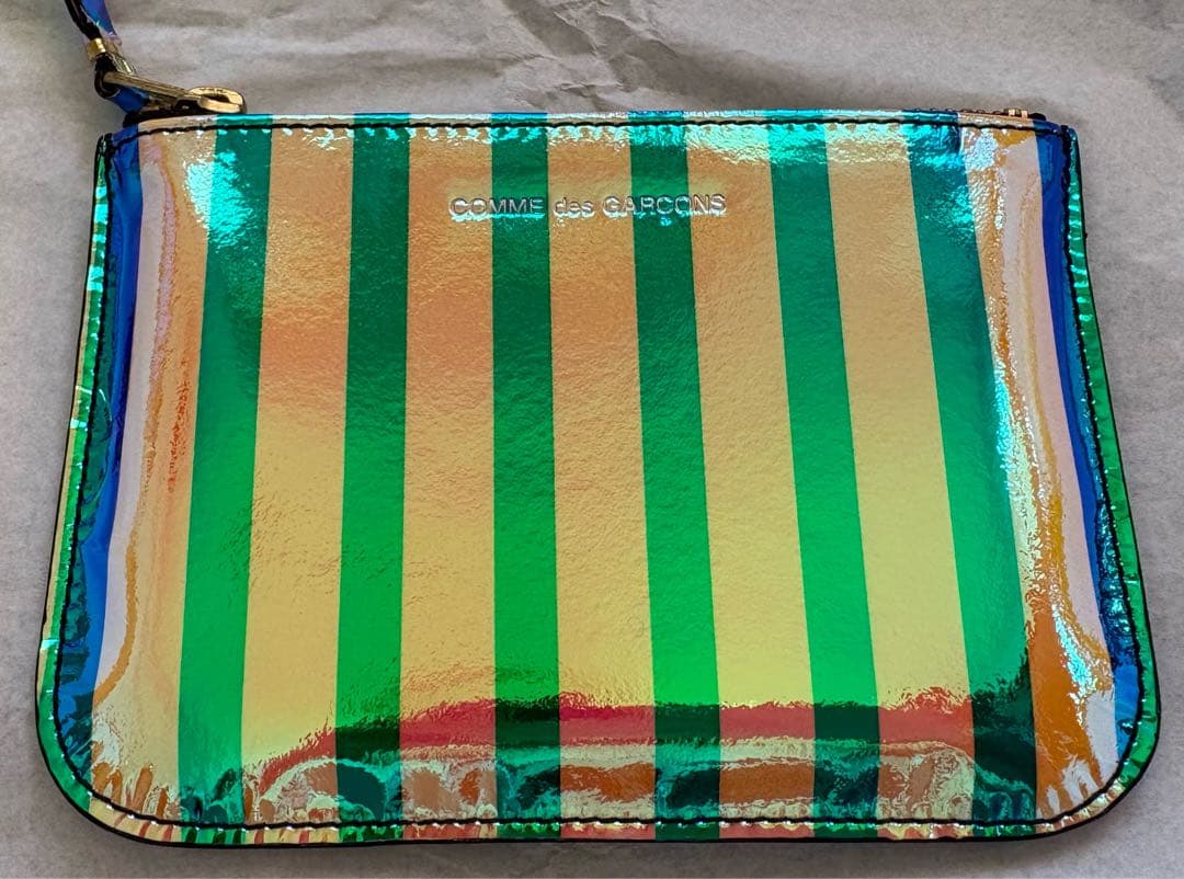 新品未使用 COMME des GARÇONS ストライプ ケース