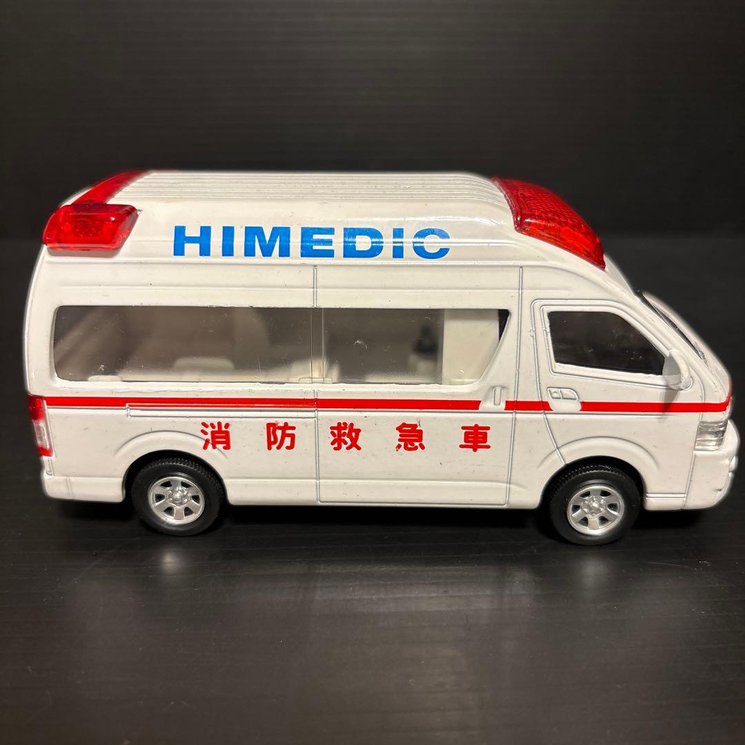 【2台セット】ピピットキー　トヨタ　ハイメディック　救急車　クラウンパトカー