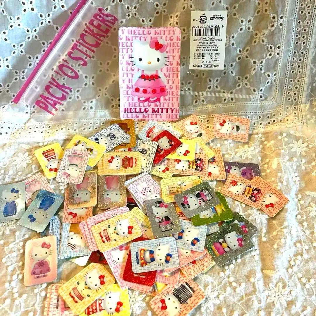 レア‼️キティ シールパック101ピース コスチュームキティいっぱい♡