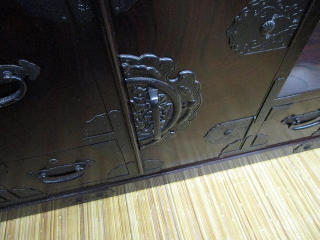 伝統　筑後民芸　階段箪笥　伝統工芸家具　階段型収納　古民家風　店舗ディスプレイ