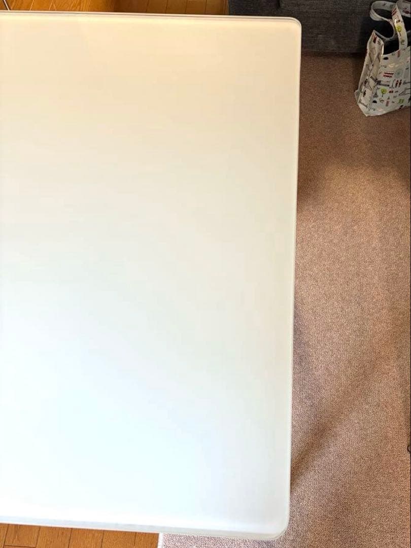 フリッツハンセン Fritz Hansen プラーノ ダイニングテーブル