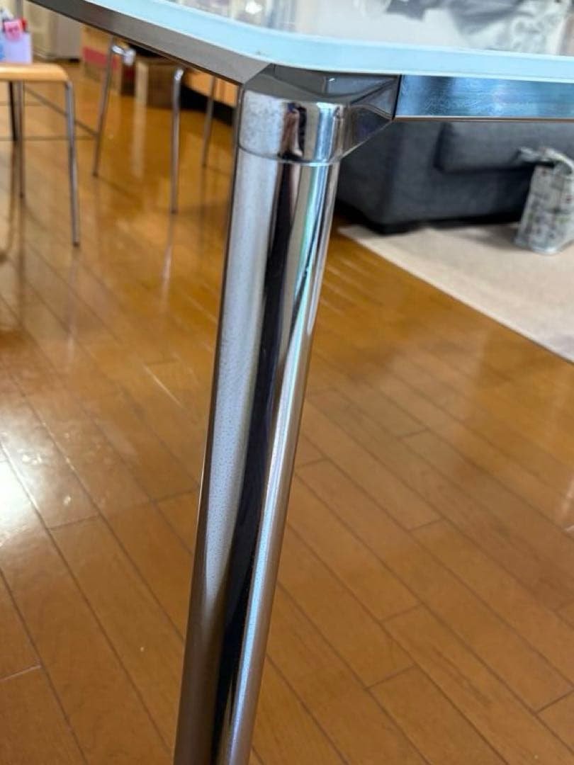 フリッツハンセン Fritz Hansen プラーノ ダイニングテーブル