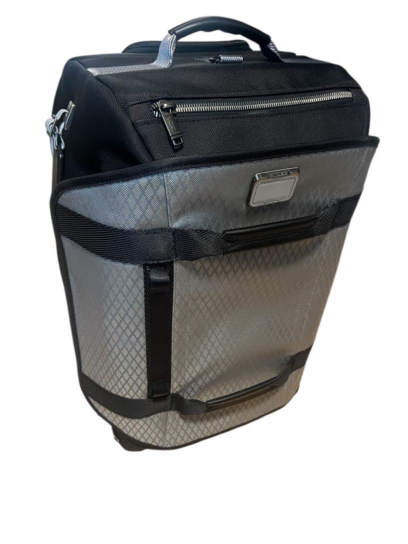 TUMI ウィールド・ダッフル・キャリーオン 未使用品