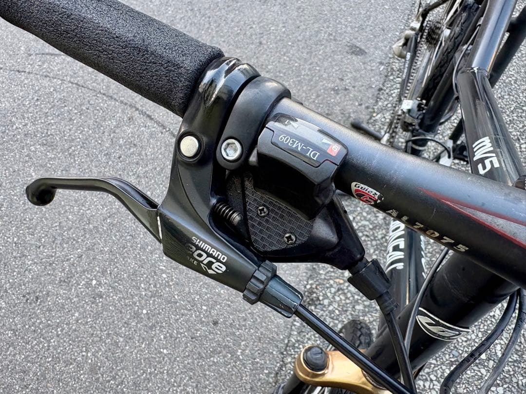 ま*o様 ルイガノ LGS-MV5 DEORE シュワルベバリ山タイヤ シマノデ