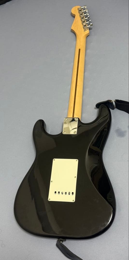 週末最終値下！Fender japan ストラトキャスター　ST-STD セット
