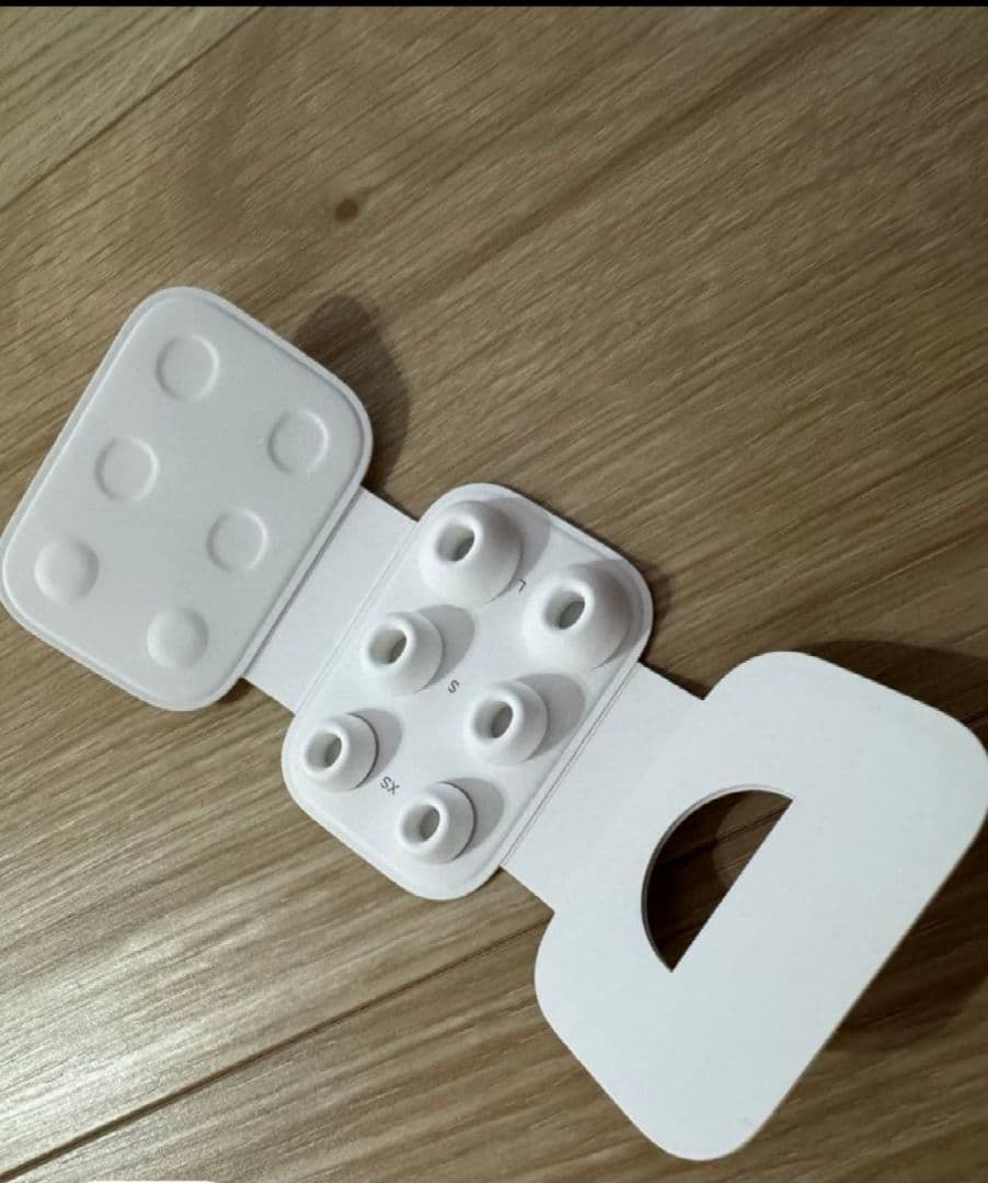 AirPods Pro 第二世代（lightning）