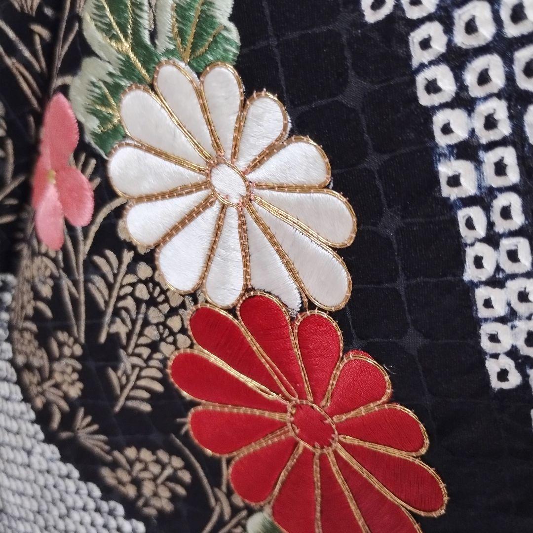 成人式　正絹振袖フルセット　総絞り黒　刺繍　豪華　華やか　草履バックセット