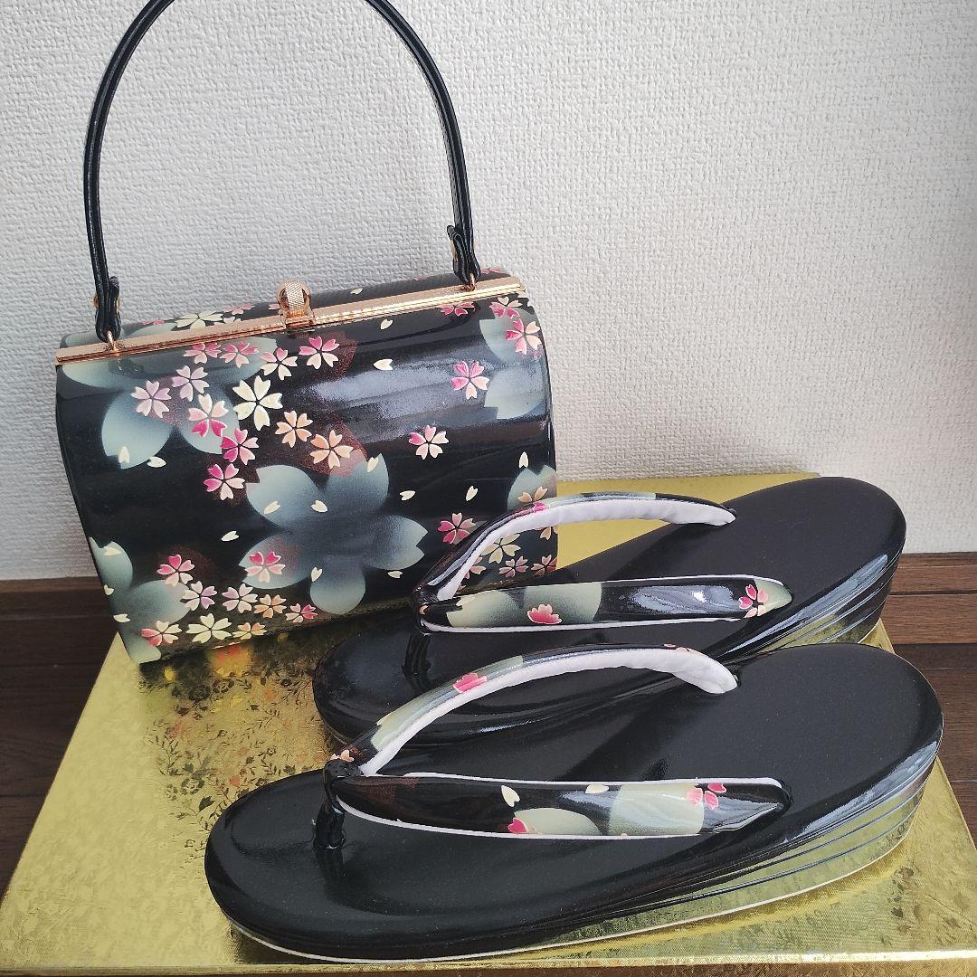 成人式　正絹振袖フルセット　総絞り黒　刺繍　豪華　華やか　草履バックセット