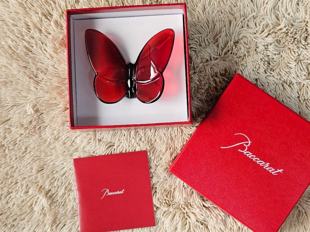 新品 Baccarat クリスタル ラッキーバタフライ RubyRed パピヨン