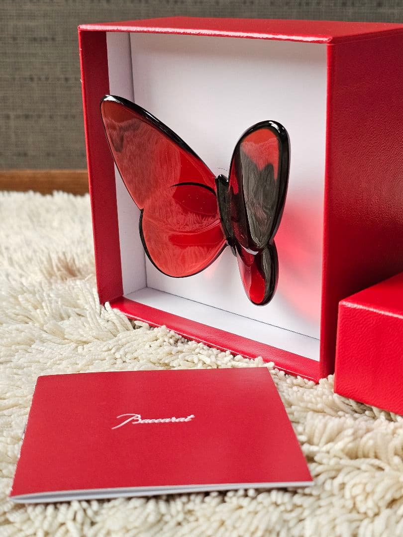 新品 Baccarat クリスタル ラッキーバタフライ RubyRed パピヨン