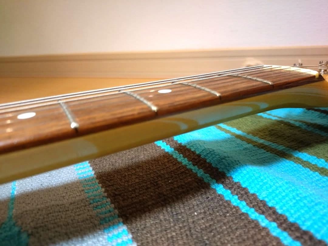 フェンダージャパン　ハードケース付　ST62-TX 3TS ストラップおまけ付