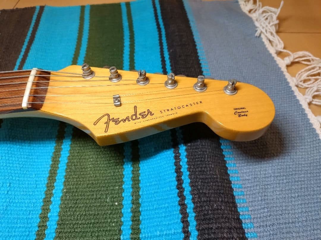 フェンダージャパン　ハードケース付　ST62-TX 3TS ストラップおまけ付