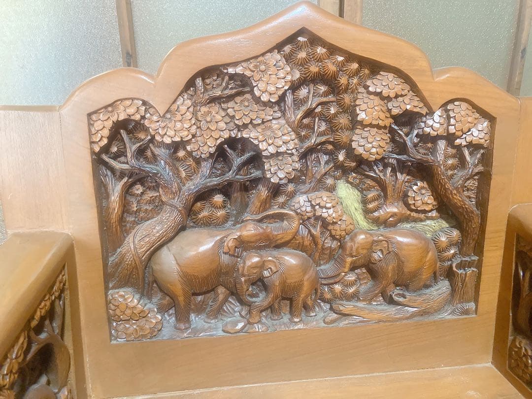 応接セット　アジアンスタイル 木製　象の彫刻