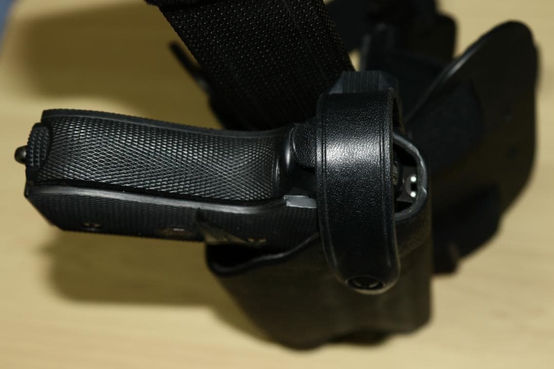 サファリランド 92F M9A1レッグホルスター