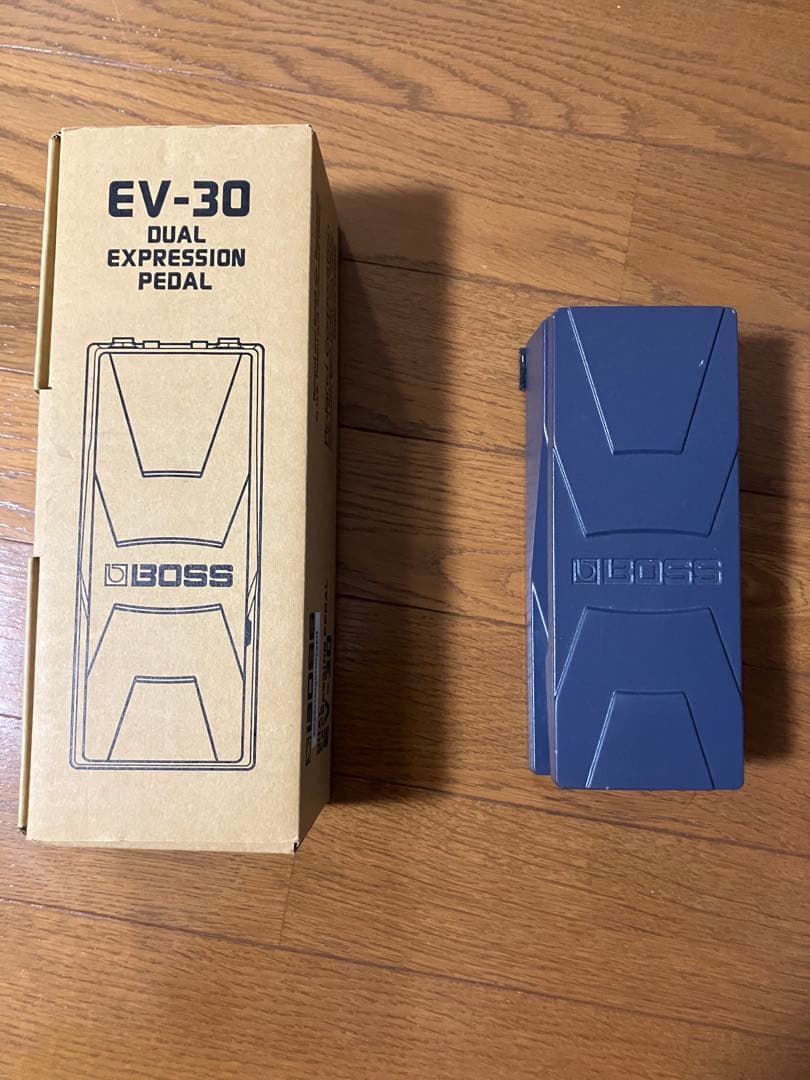 EV-30 boss ボリュームペダル