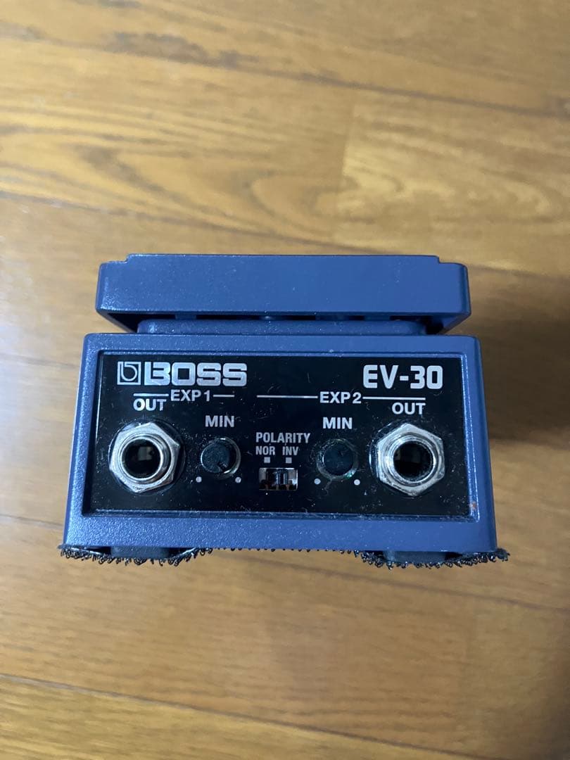 EV-30 boss ボリュームペダル