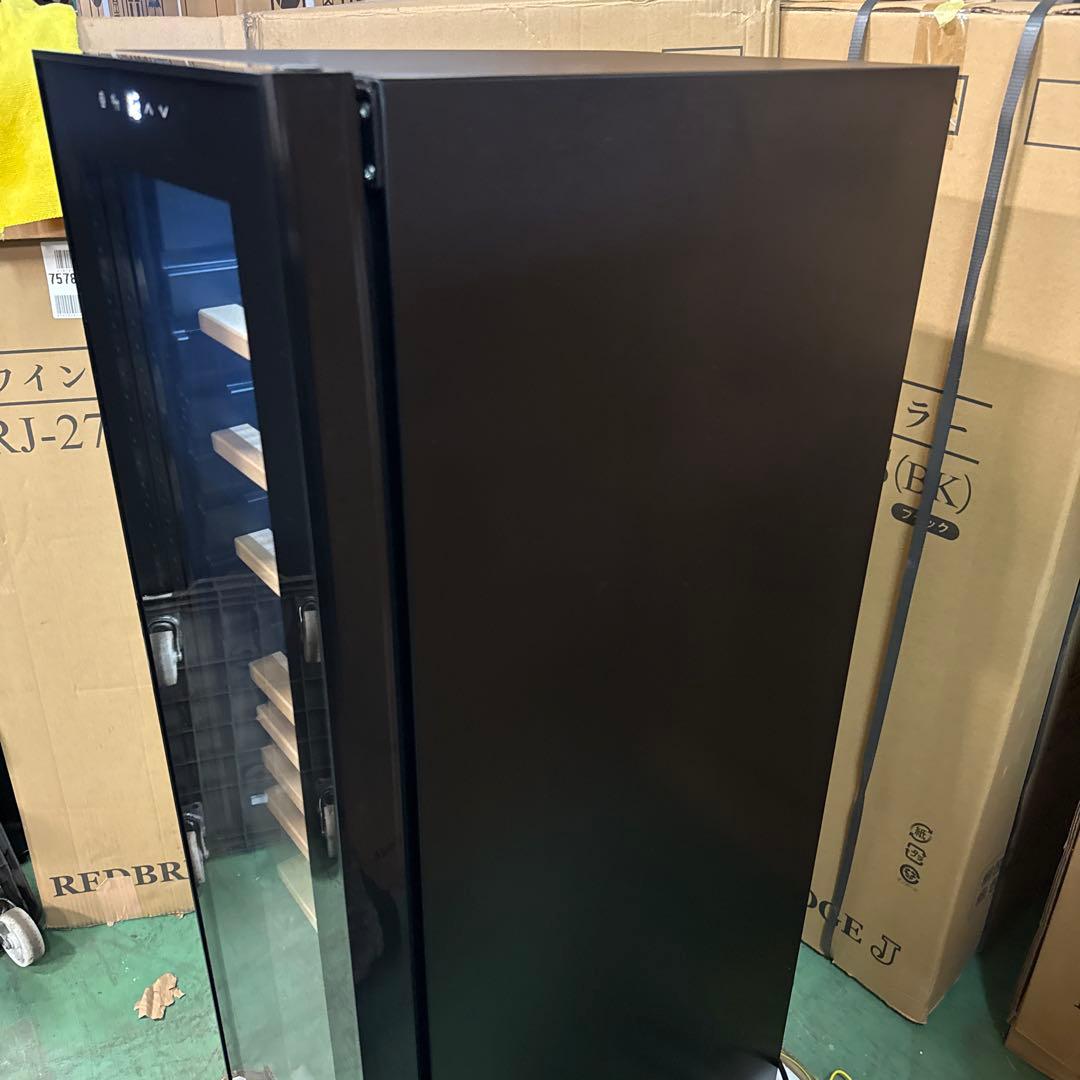 ワインセラー　27本入り