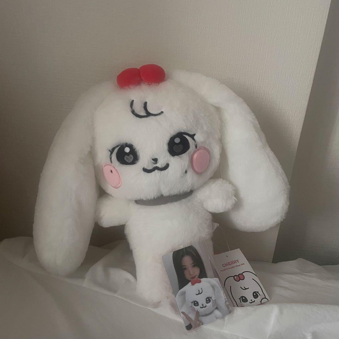 ive minive チェリー ウォニョン 30cm トレカ付き　popup