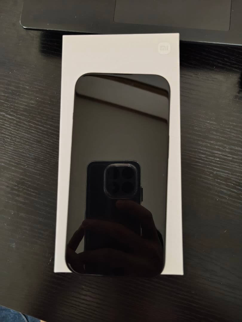 Apple iPhone 15 ミッドナイト SIMフリー　256GB