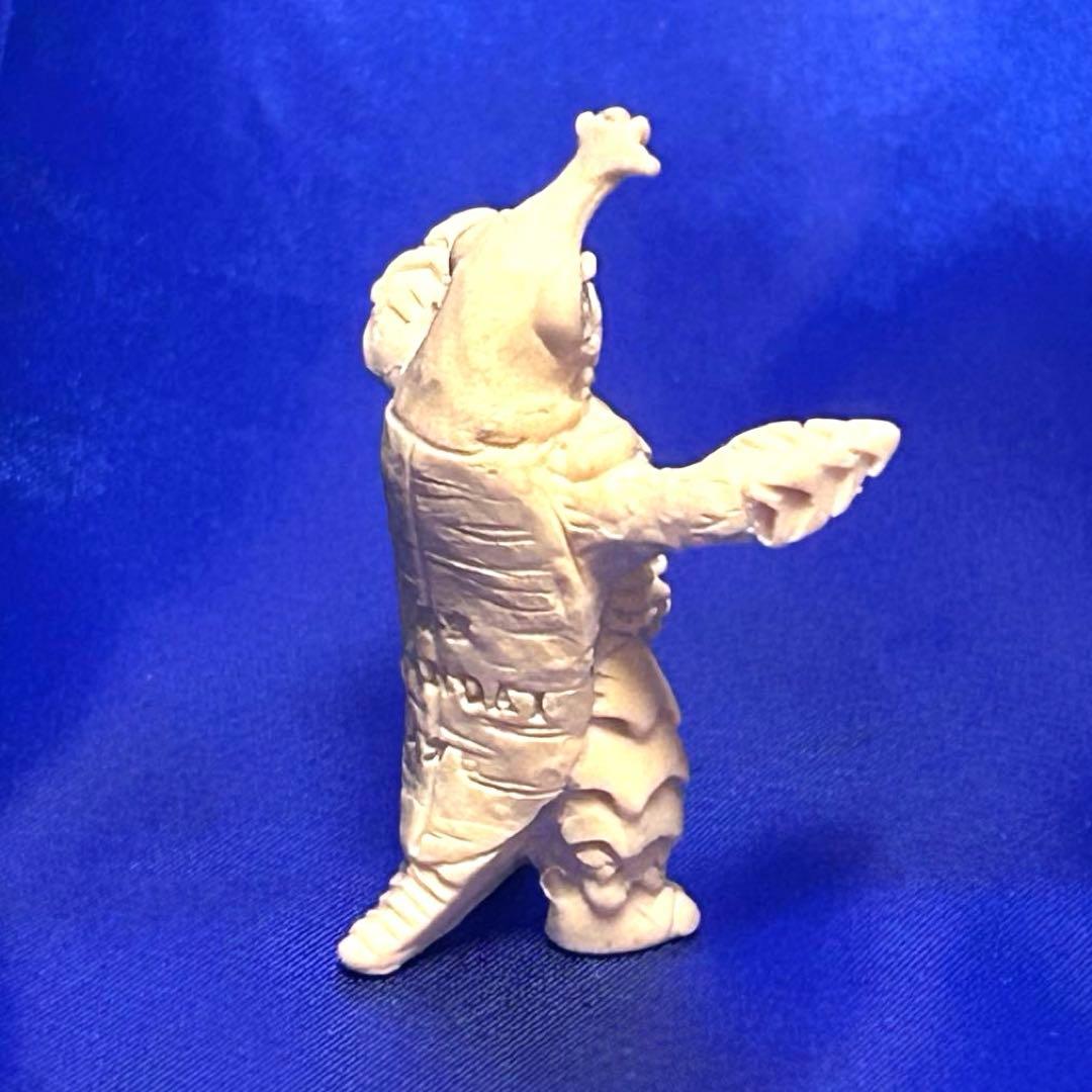 【匿名配送】東宝　怪獣消しゴム『メガロ』 レアもの