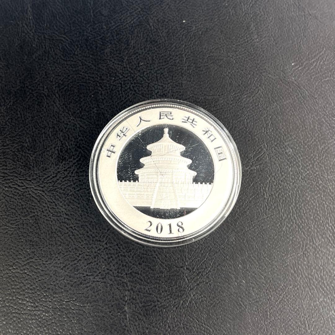 【2018年】パンダ銀貨　10元　カプセル付き②