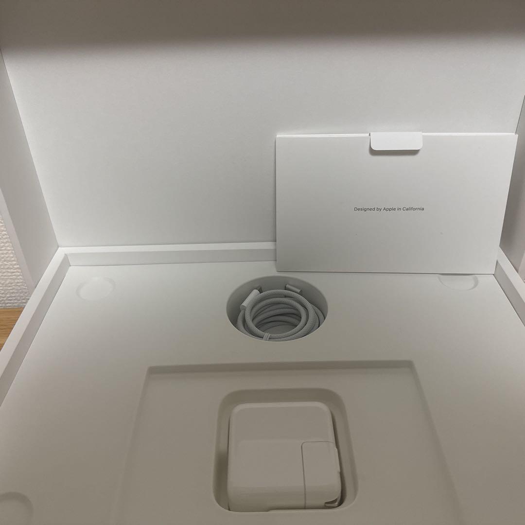 Apple MacBook Air M2 8G 256SSD シルバー