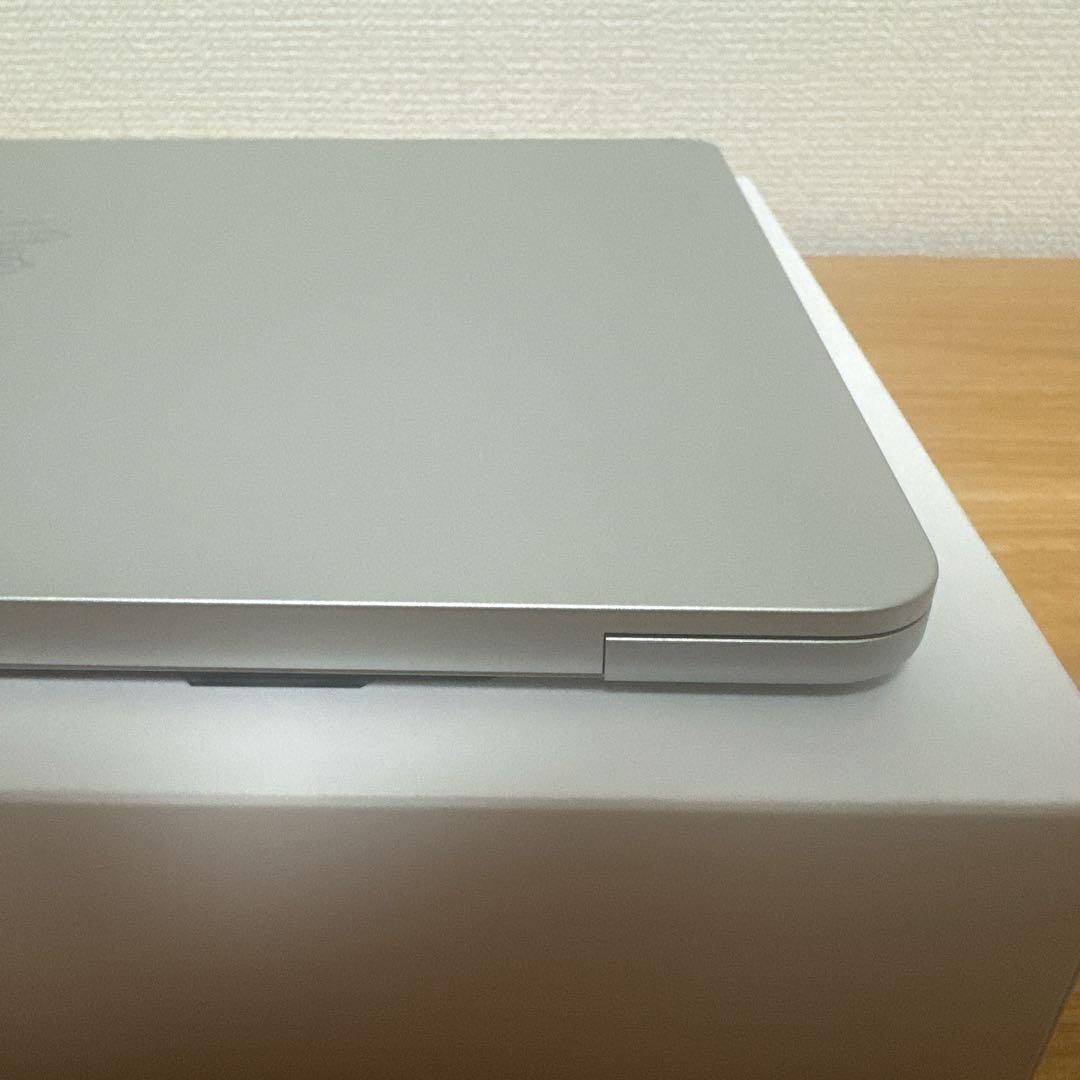 Apple MacBook Air M2 8G 256SSD シルバー