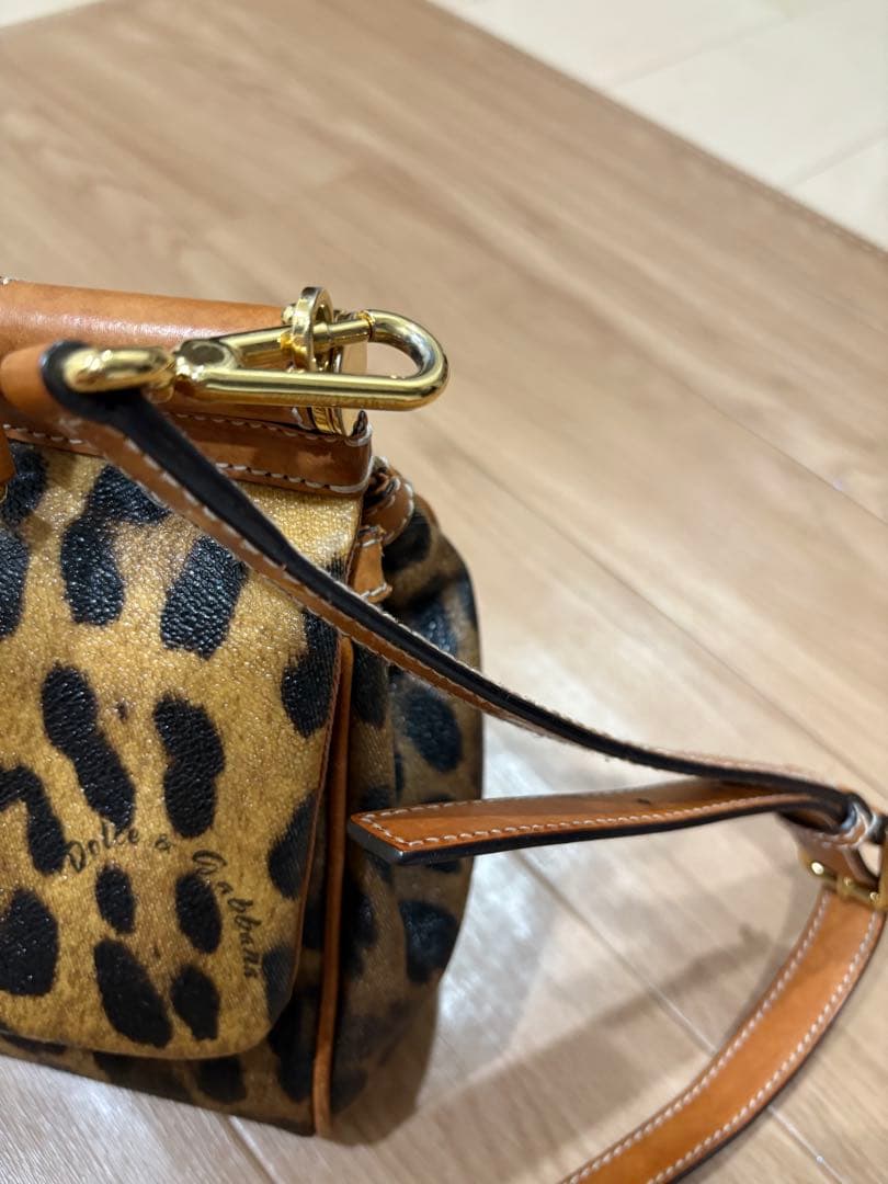 Dolce & Gabbana ヒョウ柄ショルダーバッグ