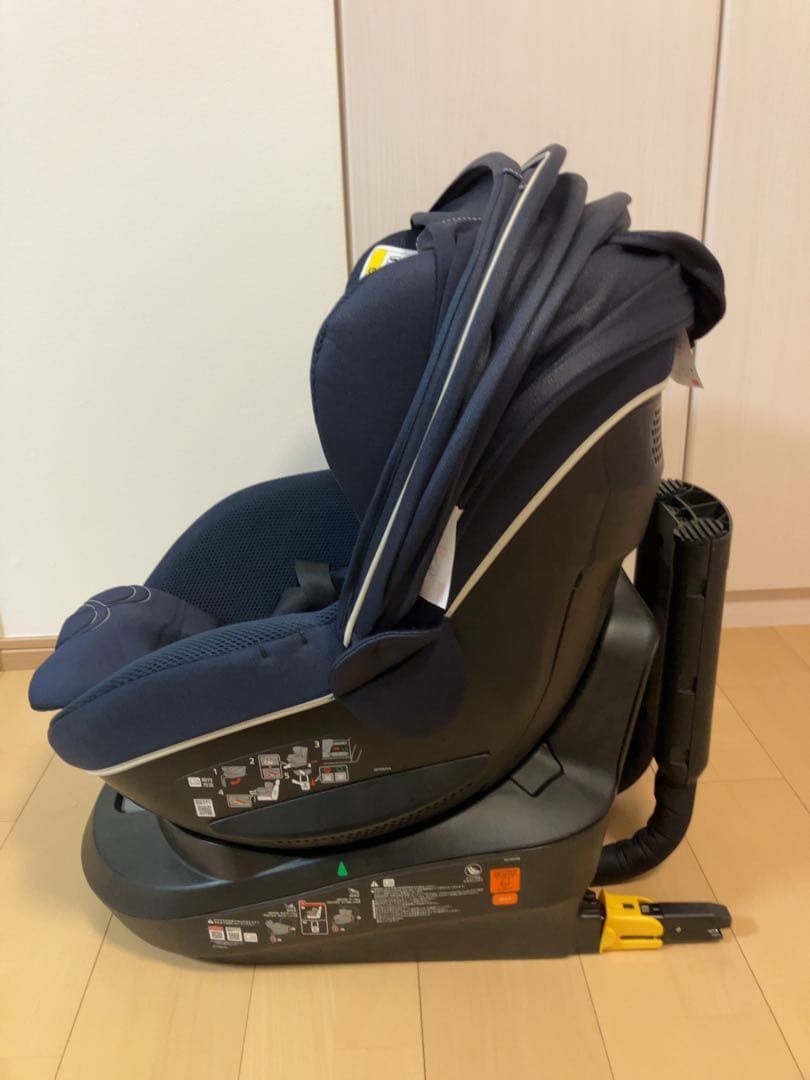 美品 AILEBEBE エールべべ・クルット5i グランス グランネイビー