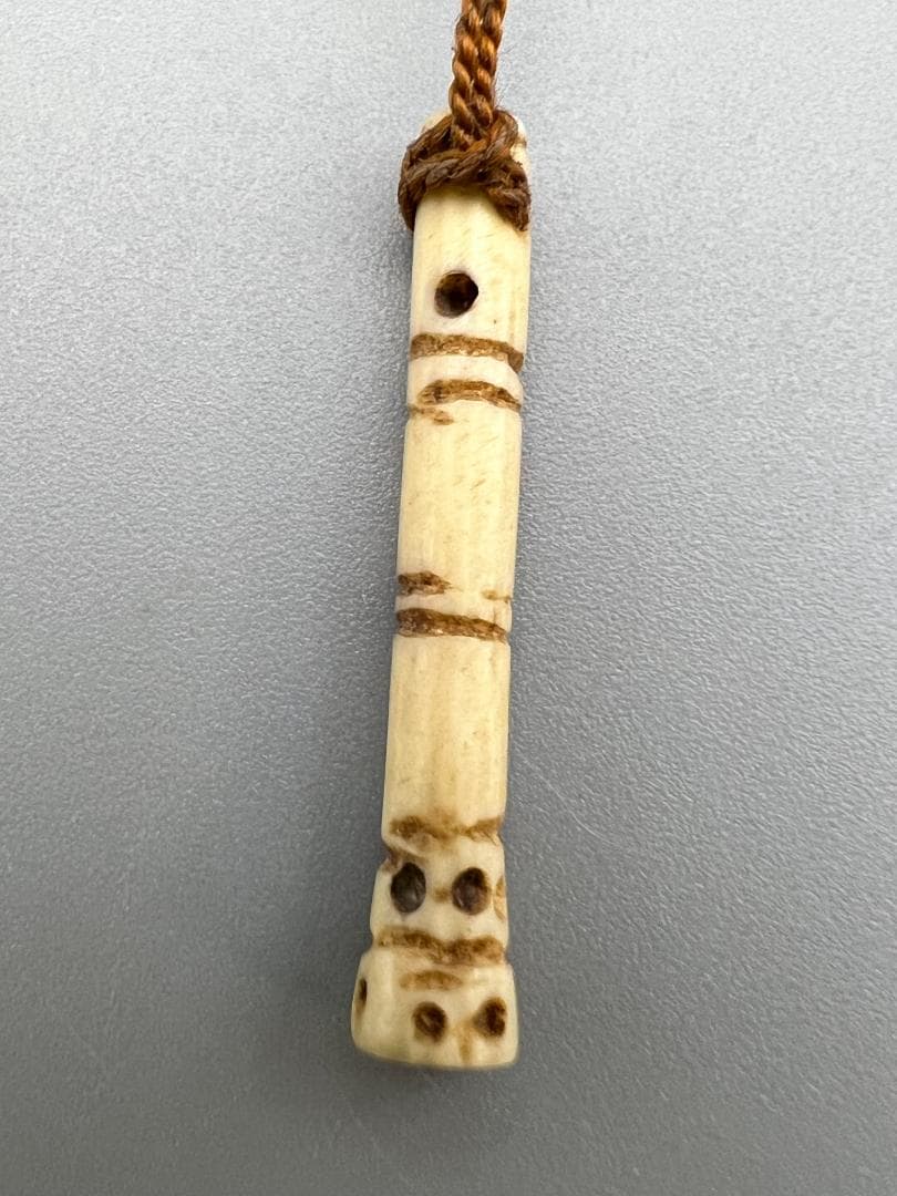 江戸期　レアミニ根付　天然素材　魚　貝　三味線　笛　傘　兎　10点　アンティーク