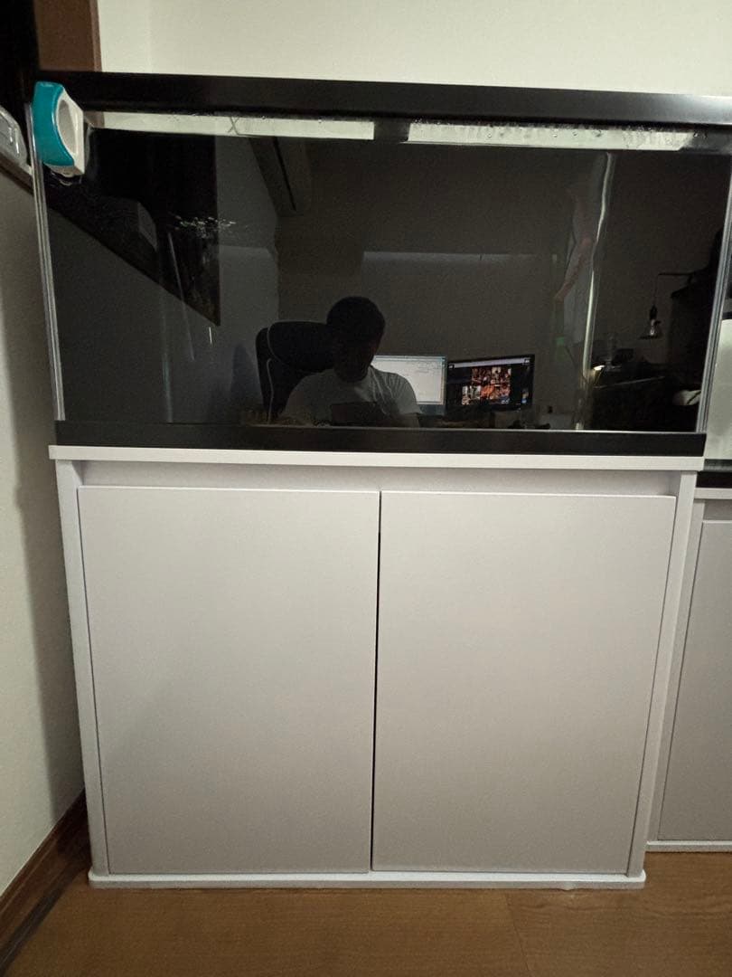 90センチ水槽　水槽台 セット　キャビネット　黒白　ガラス　水槽セット　大阪