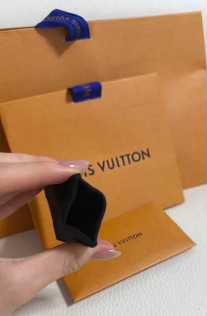 LOUIS VUITTON LVリップ バーム 030 新品未使用品